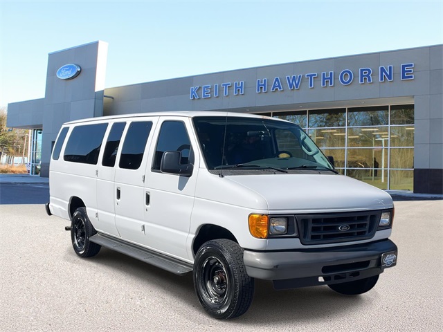 2007 Ford Econoline Wagon XL