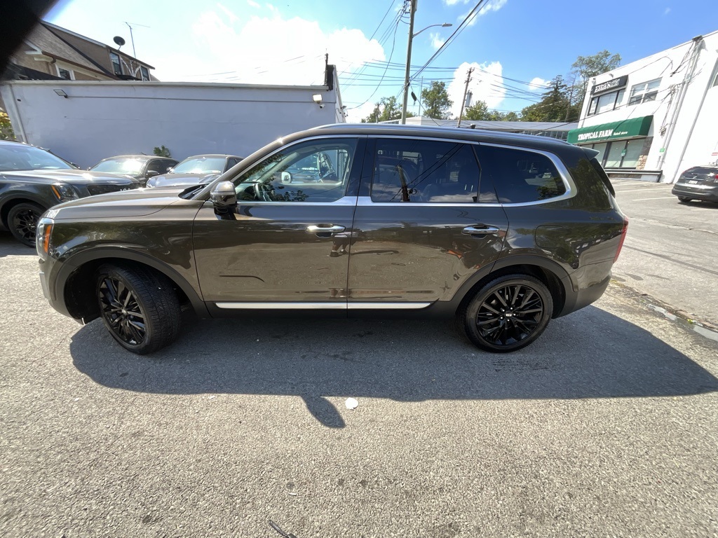 2021 Kia Telluride SX photo 3