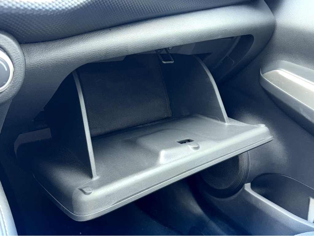 2020 Nissan Kicks SV photo 5