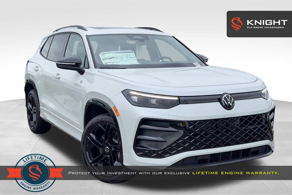 2026 Volkswagen Tiguan SE R-LINE BLACK's photo