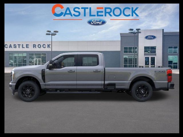 2025 Ford F-350 XLT photo 3