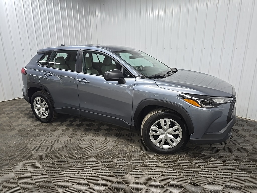 2023 Toyota Corolla Cross L's photo