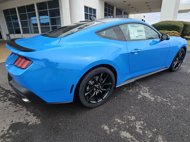 2026 Ford Mustang EcoBoost photo 3