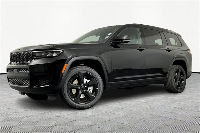 2025 Jeep Grand Cherokee L Altitude's photo