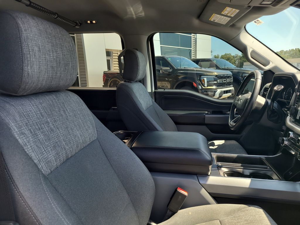 2022 Ford F-150 XLT photo 24