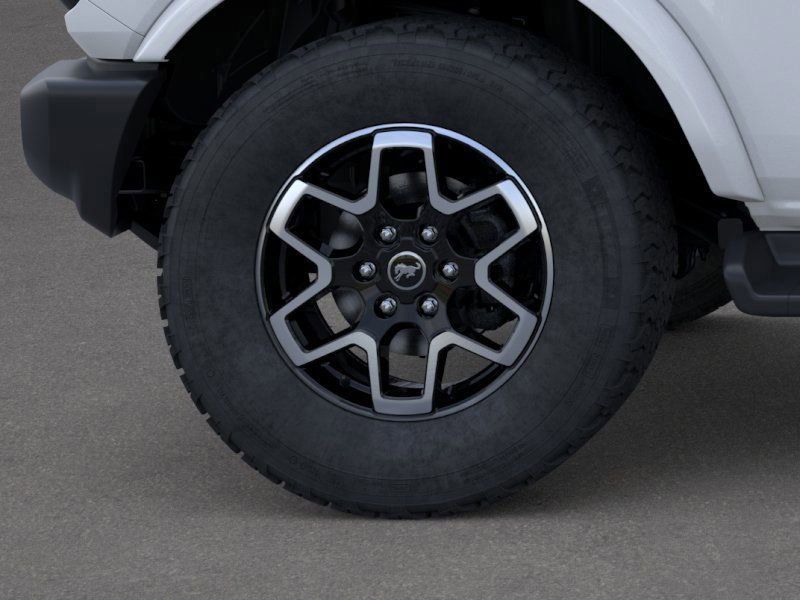 2025 Ford Bronco Outer Banks photo 19