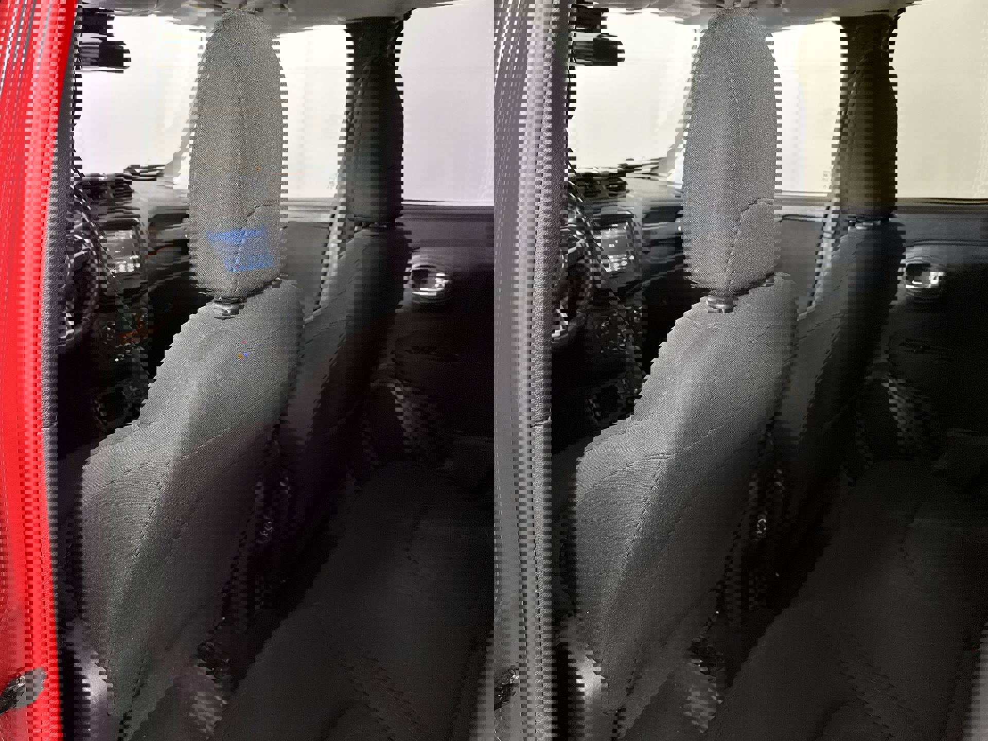 2019 Jeep Renegade Latitude photo 24
