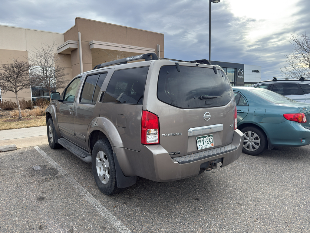 Used 2006 Nissan Pathfinder SE with VIN 5N1AR18W46C683512 for sale in Loveland, CO