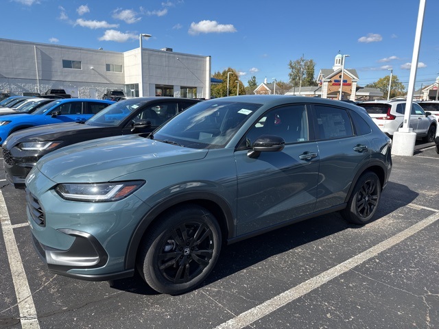 2026 Honda HR-V Sport photo 3