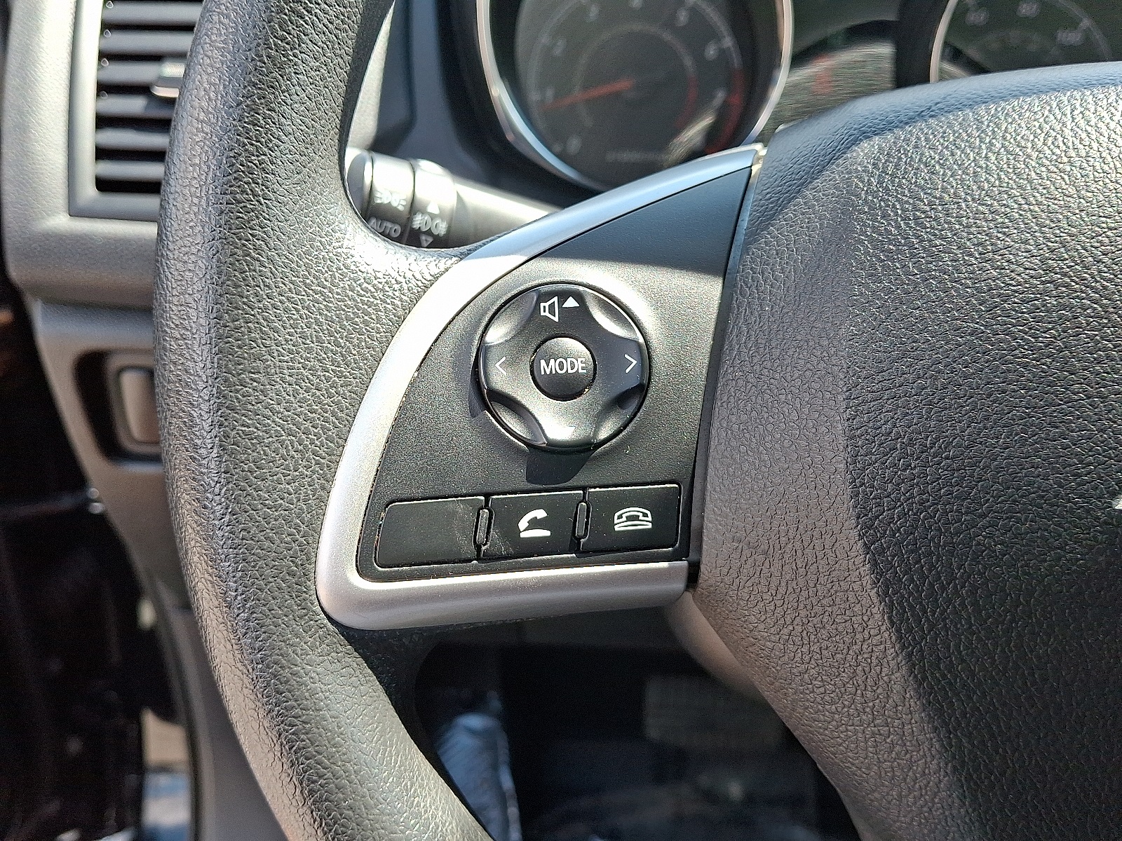 2023 Mitsubishi Outlander Sport ES photo 21