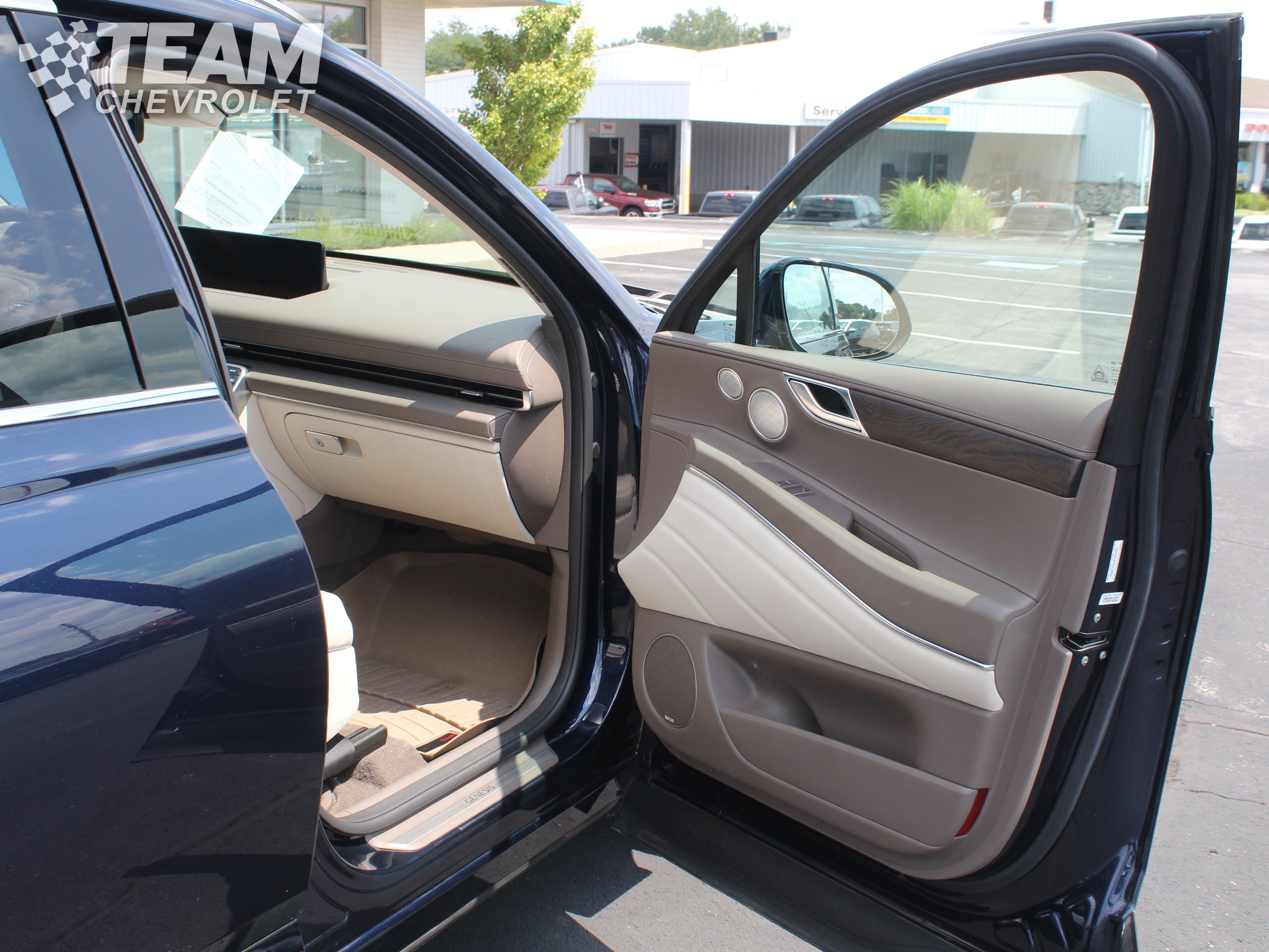 2023 Genesis GV80 2.5T photo 23