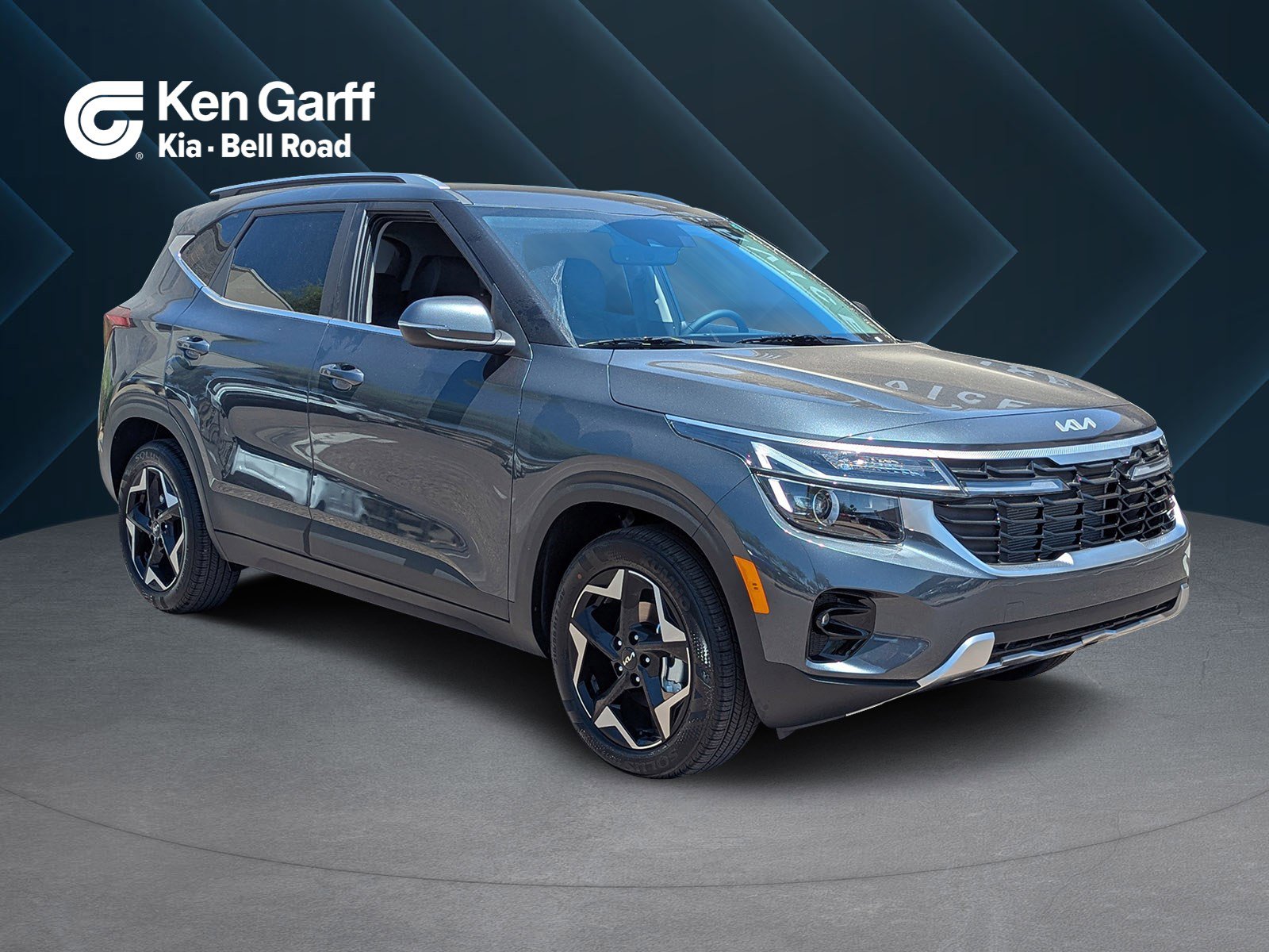 2025 Kia Seltos EX's photo