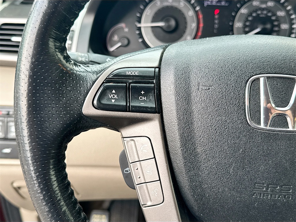 2016 Honda Odyssey EX-L photo 12
