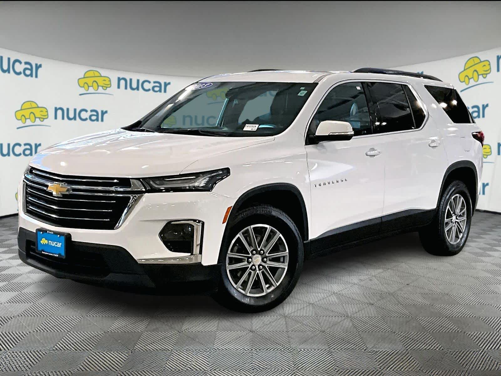 2023 Chevrolet Traverse Cloth photo 3