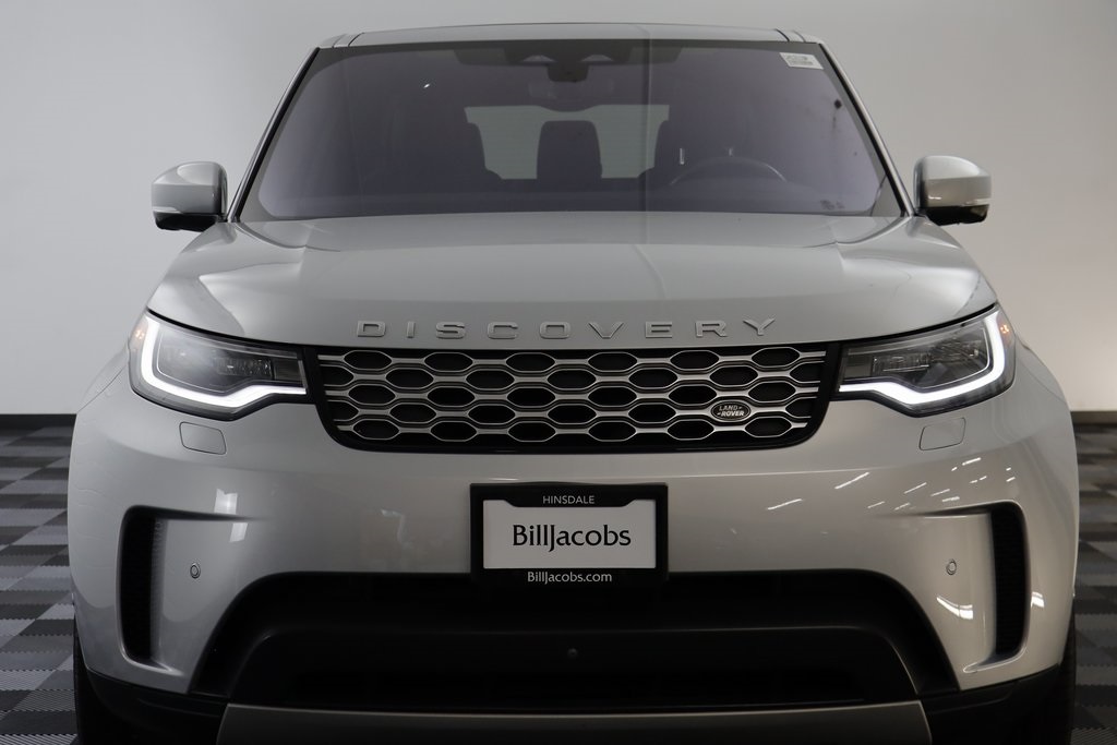2022 Land Rover Discovery S photo 21