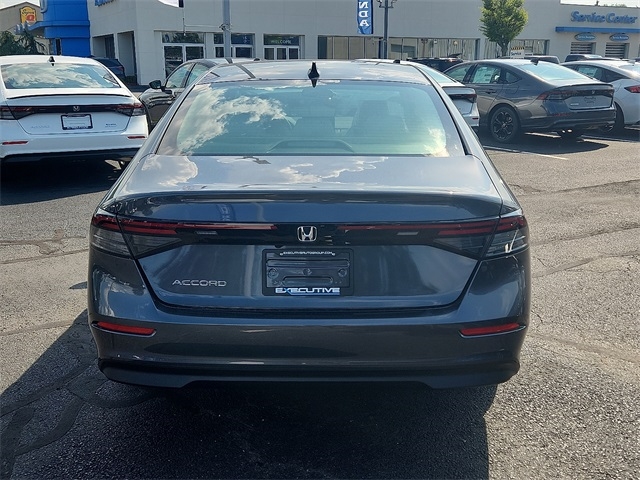 2025 Honda Accord 1.5T SE photo 3