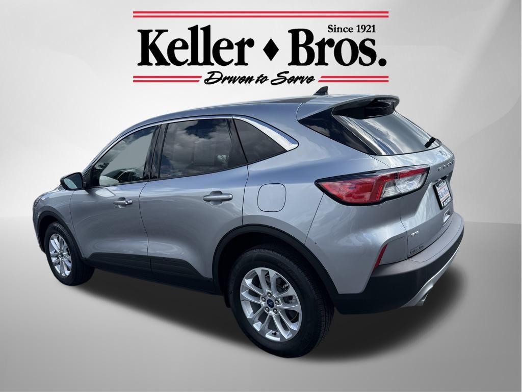 2022 Ford Escape SE photo 5