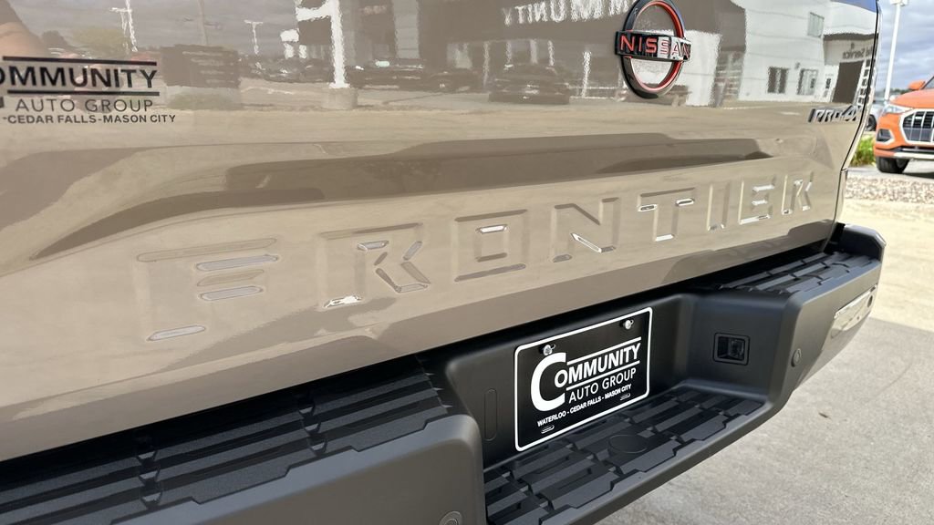 2022 Nissan Frontier Crew Cab PRO-4X photo 29