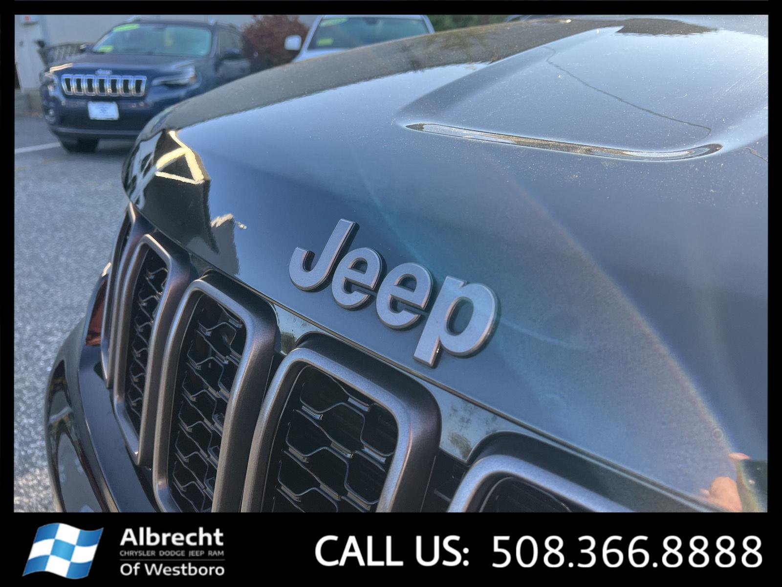 2021 Jeep Grand Cherokee Limited photo 9
