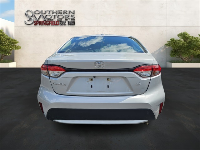 2022 Toyota Corolla LE photo 8