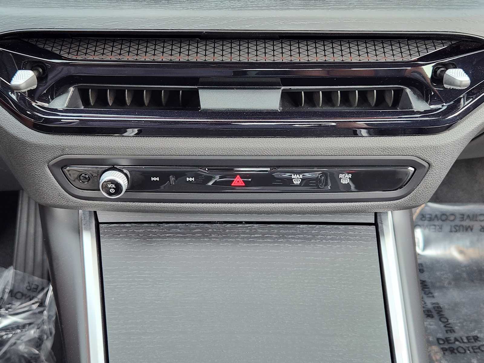 2025 Bmw 330i xDrive photo 14
