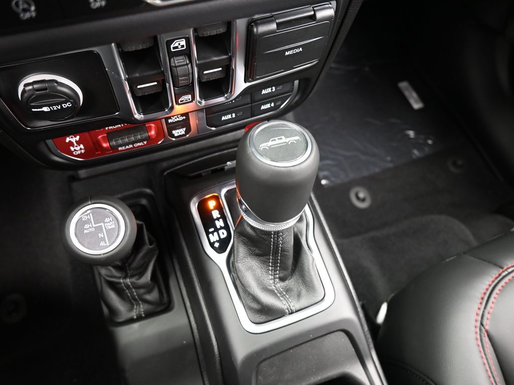 2025 Jeep Gladiator Rubicon photo 11