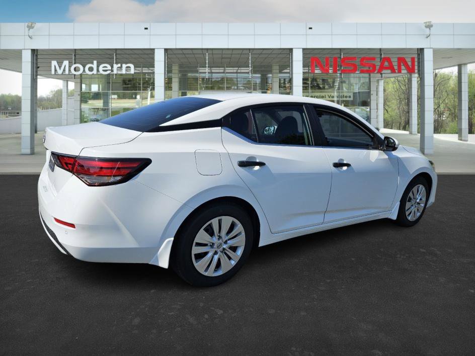 2025 Nissan Sentra S photo 4