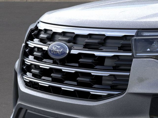 2025 Ford Explorer photo 16