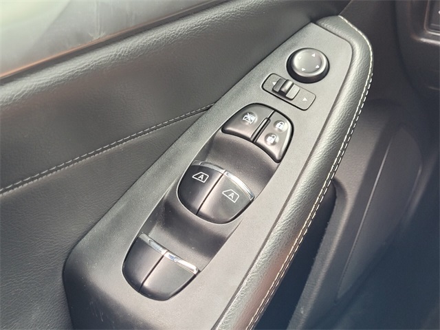 2019 Nissan Maxima SL photo 25