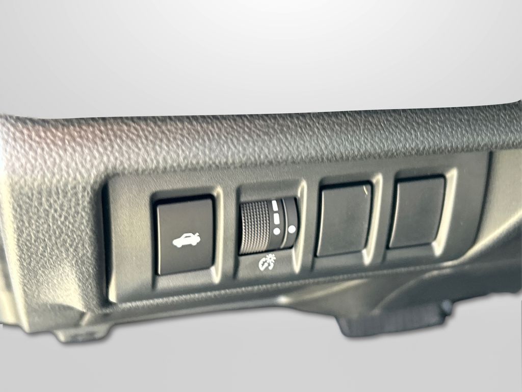 2025 Subaru Legacy Premium photo 29