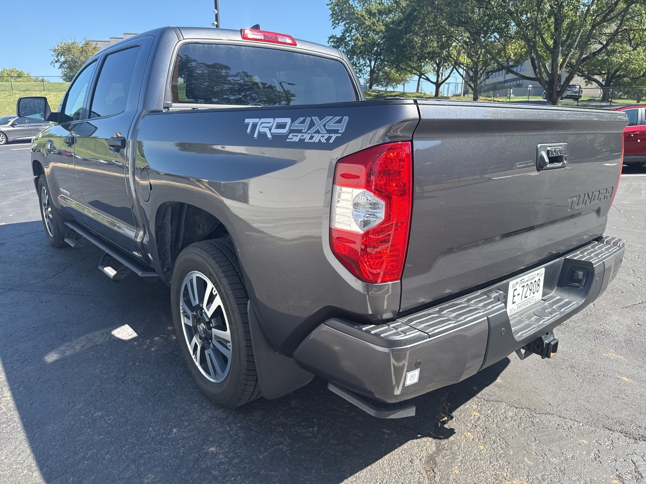 2021 Toyota Tundra SR5 Grade photo 3