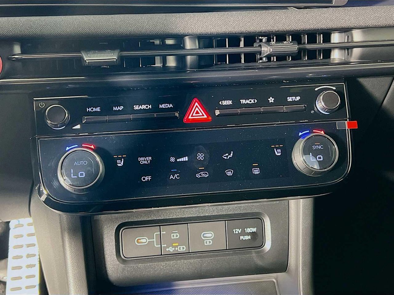 2025 Hyundai Tucson Hybrid N Line photo 8