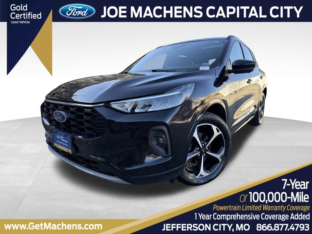 2023 Ford Escape ST-Line Select photo 2