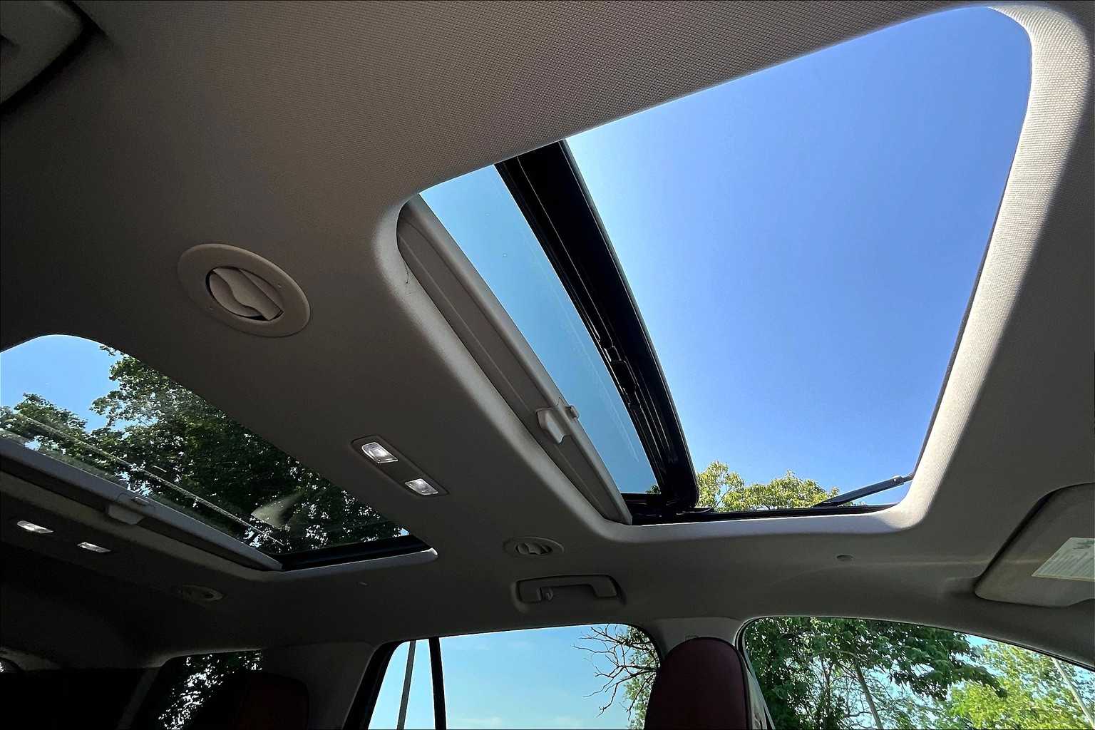 2021 Chevrolet Traverse High Country photo 12