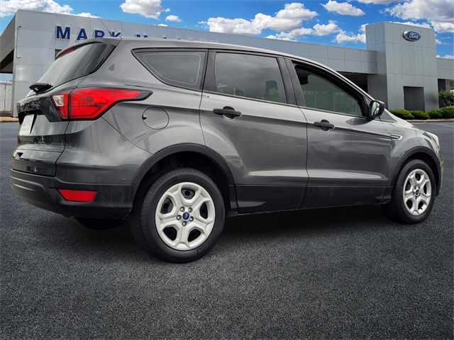 2019 Ford Escape S photo 3