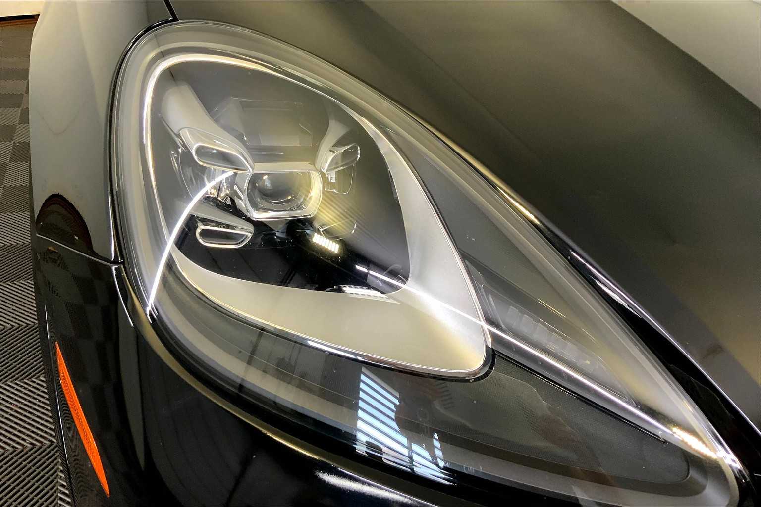 2020 Porsche Cayenne photo 26