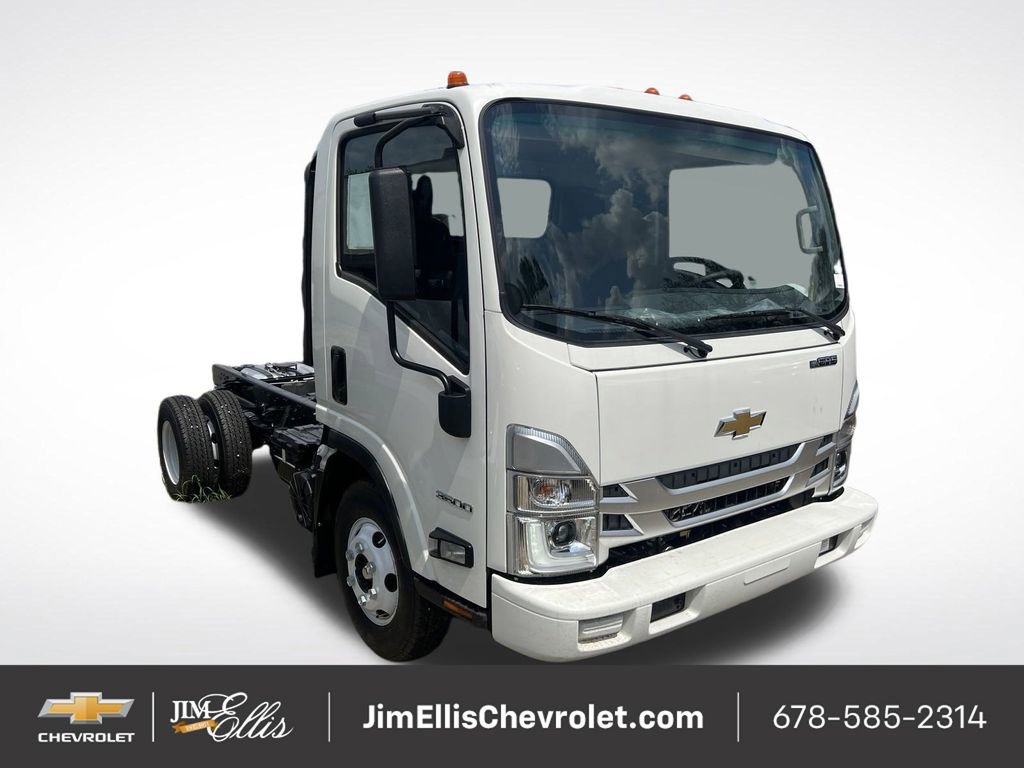 2025 Chevrolet Low Cab Forward Base's photo