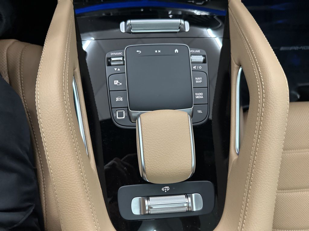 2026 Mercedes Benz GLS 580 4MATIC photo 14