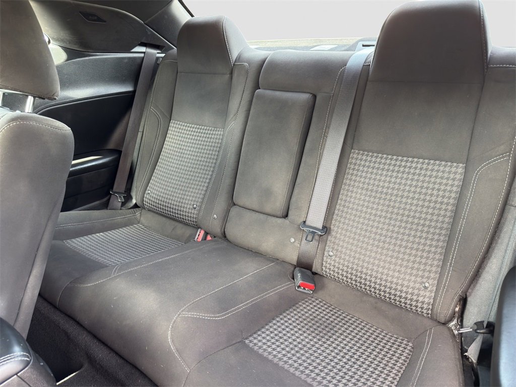 2021 Dodge Challenger SXT photo 12