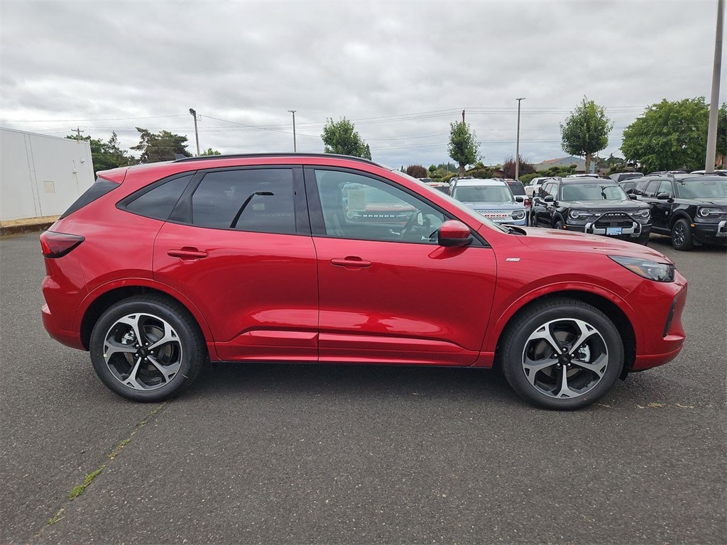 2025 Ford Escape Hybrid ST-Line Elite photo 7