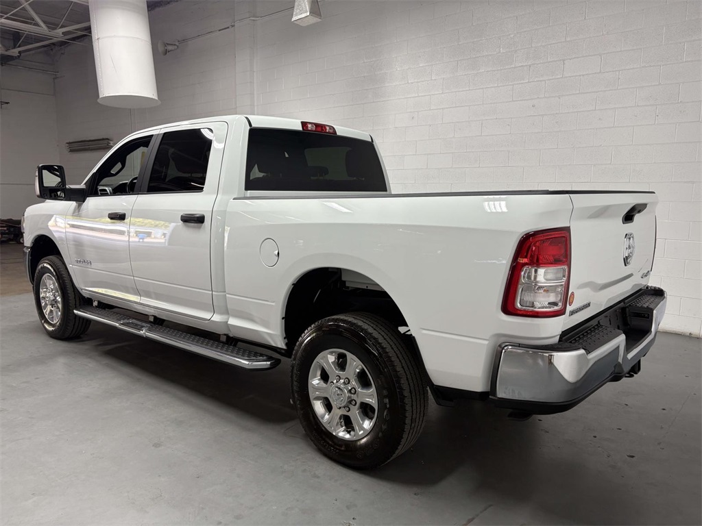 2024 Ram 2500 Big Horn photo 6
