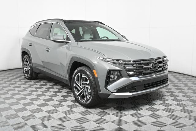 2025 Hyundai Tucson Limited photo 3