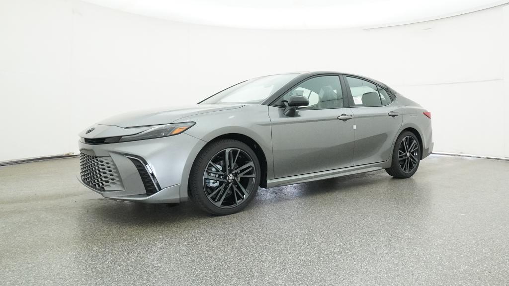 2025 Toyota Camry XSE photo 4