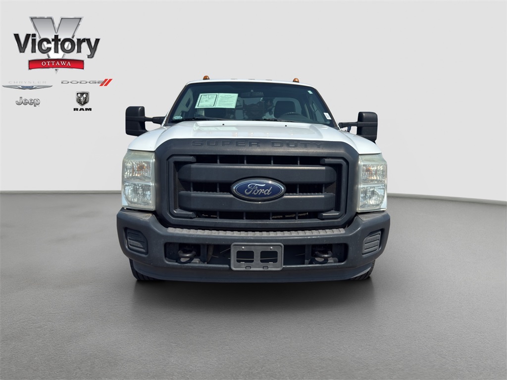 Used 2014 Ford F-350 Super Duty Chassis Cab XL with VIN 1FDRF3G63EEB43533 for sale in Kansas City