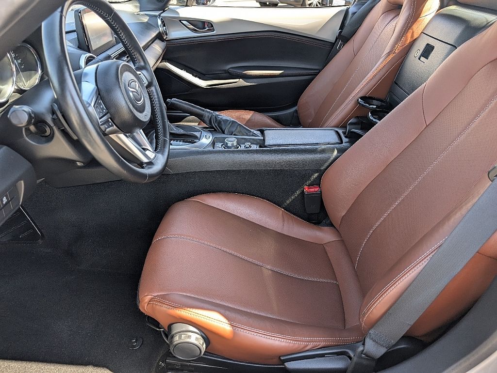 2023 Mazda MX-5 Miata RF Miata Grand Touring photo 19