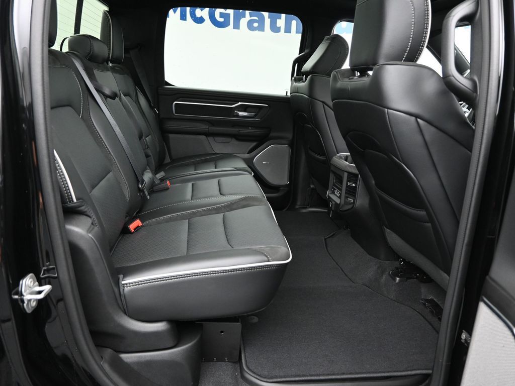 2026 Ram 1500 Laramie photo 7