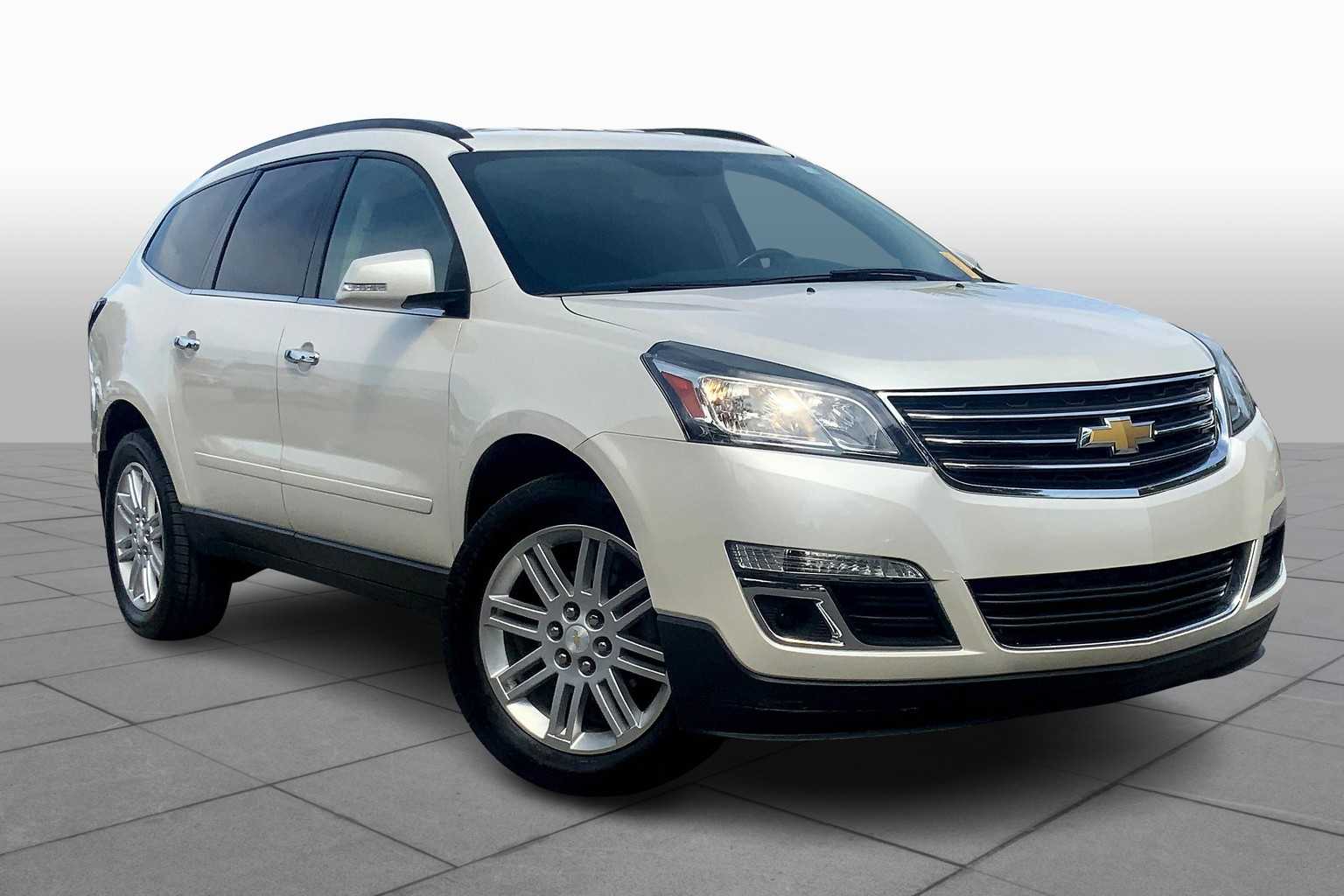 Used 2014 Chevrolet Traverse 1LT with VIN 1GNKRGKD9EJ331871 for sale in Kansas City