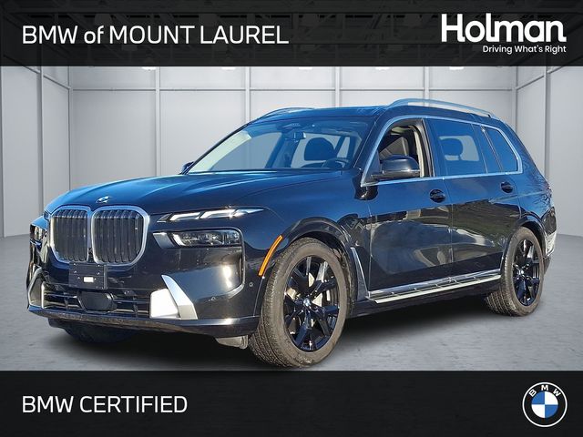 2025 BMW X7 40i's photo