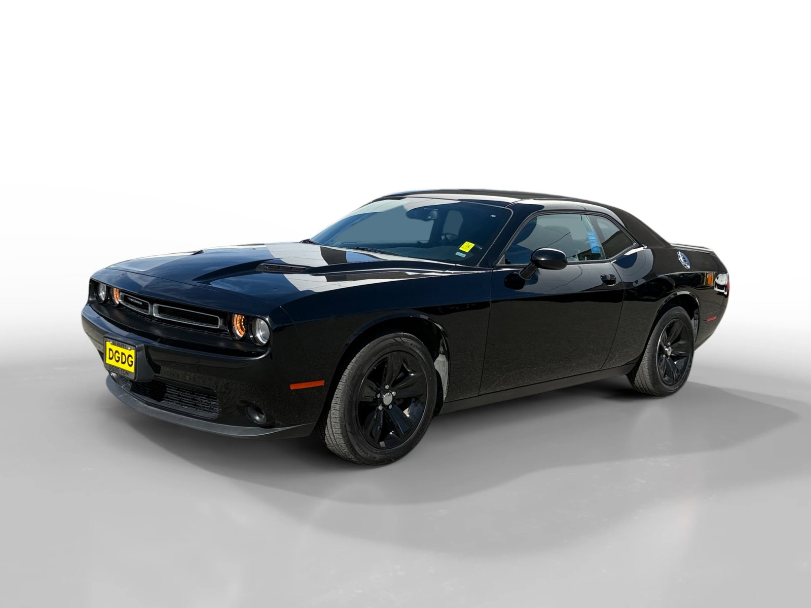 2023 Dodge Challenger SXT's photo