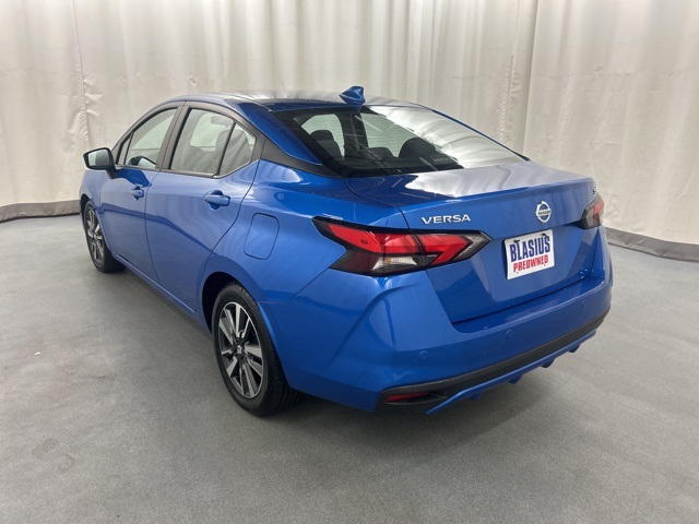 2021 Nissan Versa 1.6 SV photo 4
